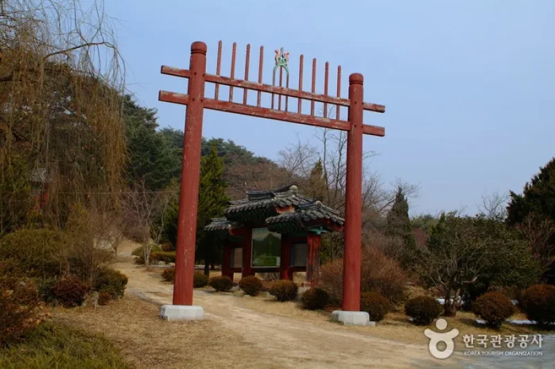 申壮節公墓域 (4/8)