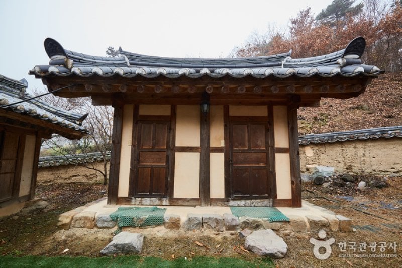 安東金氏宗宅 養素堂[韓国観光品質認証]（안동김씨종택 양소당[한국관광품질인증제/ Korea Quality]） (2/13)