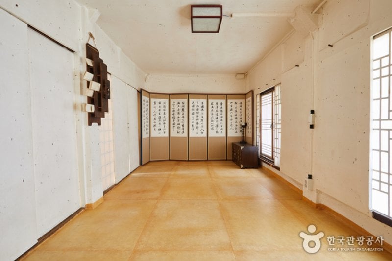 咸陽 一蠹古宅[韓国観光品質認証]（함양일두고택[한국관광품질인증/Korea Quality]） (2/11)