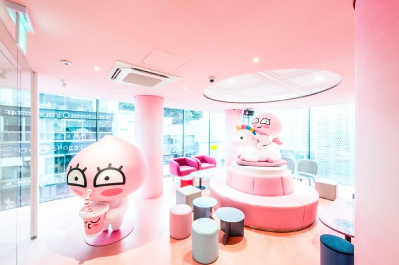 KAKAO FRIENDS釜山フラッグシップストア (3/3)