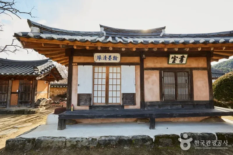 晩山古宅[韓国観光品質認証]（만산고택[한국관광품질인증제/ Korea Quality]） (8/22)