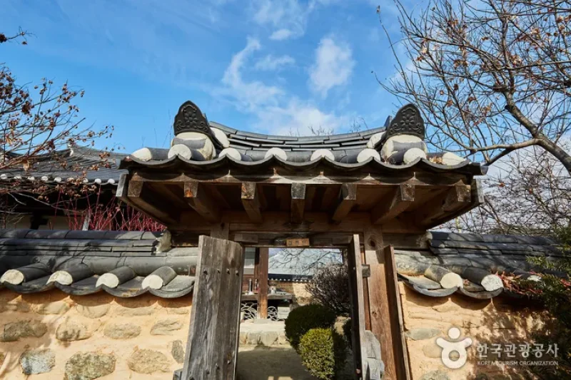晩山古宅[韓国観光品質認証]（만산고택[한국관광품질인증제/ Korea Quality]） (18/22)