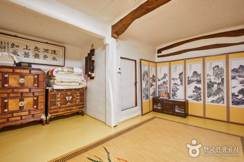 牛鳴里 鄭氏古家（孝里宅）[韓国観光品質認証]（우명리 정씨고가(효리댁)[한국관광품질인증/Korea Quality]） (7/13)