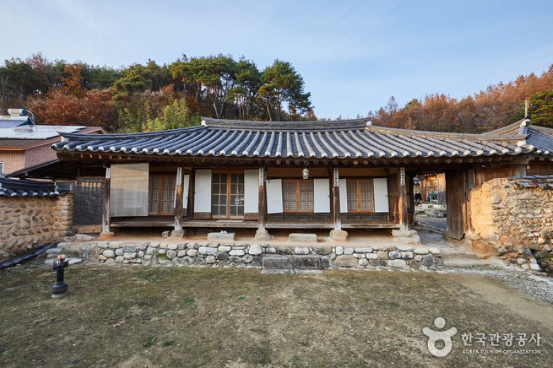 牛鳴里 鄭氏古家（孝里宅）[韓国観光品質認証]（우명리 정씨고가(효리댁)[한국관광품질인증/Korea Quality]） (11/13)