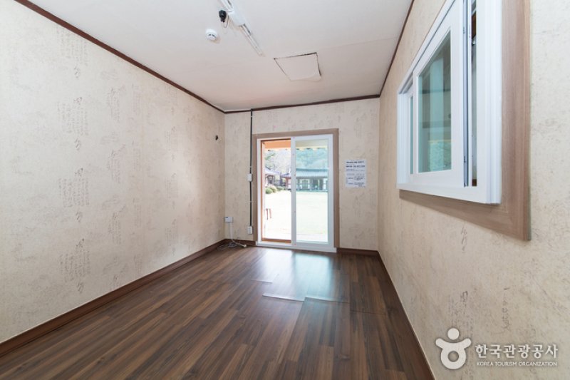 ヘンボクトゥリム韓屋[韓国観光品質認証]（행복드림한옥[한국관광품질인증제/ Korea Quality]） (2/13)