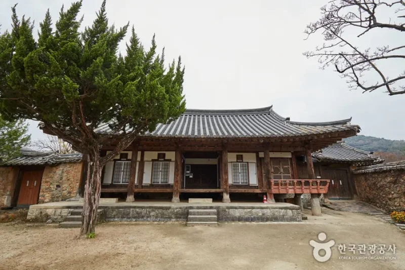 月岡古宅（崔氏古家）[韓国観光品質認証]（월강고택(최씨고가)[한국관광품질인증/Korea Quality]） (12/14)