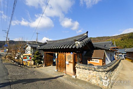 長生きする家・モッコルテク[韓国観光品質認証]（장수하는집못골댁[한국관광품질인증제/ Korea Quality]）