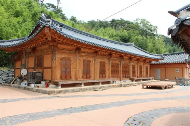 延豊古宅（文忠古家）[韓国観光品質認証]（연풍고택(문충고가)[한국관광품질인증제/ Korea Quality]） (1/23)