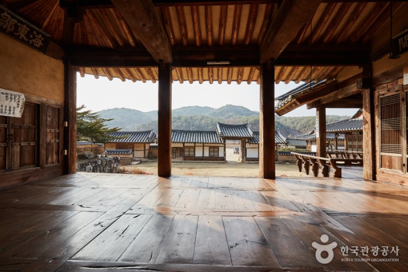 老松亭宗宅（退渓生家）[韓国観光品質認証]（노송정종택(퇴계생가)[한국관광품질인증제/ Korea Quality]） (3/16)
