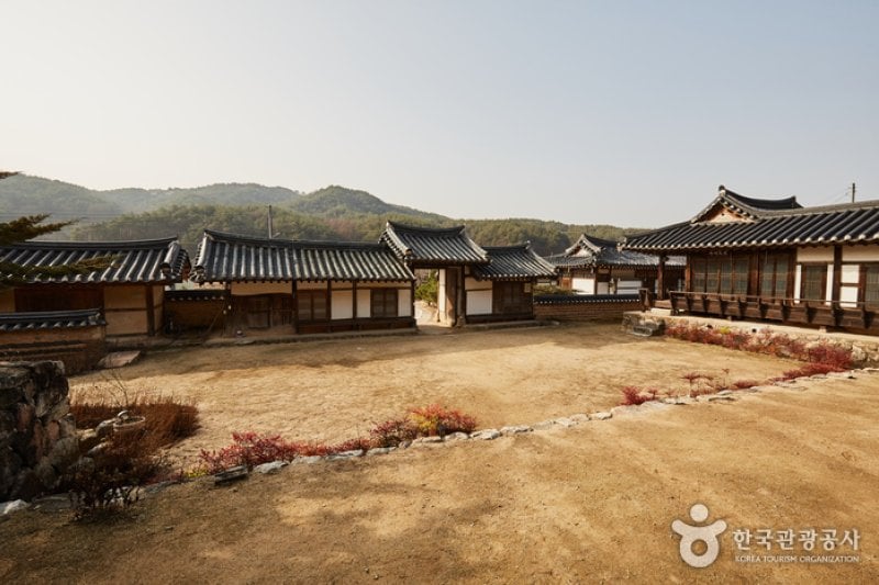 老松亭宗宅（退渓生家）[韓国観光品質認証]（노송정종택(퇴계생가)[한국관광품질인증제/ Korea Quality]） (11/16)