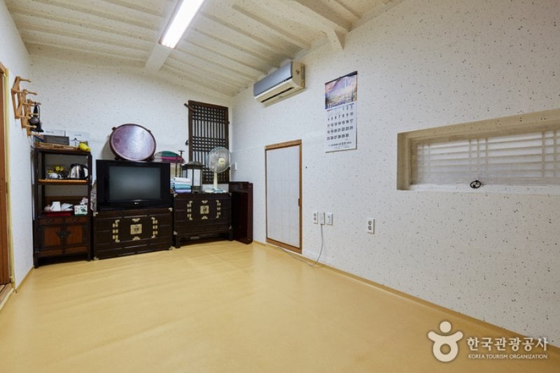安東古宅 履霜楼[韓国観光品質認証]（안동고택 이상루 [한국관광품질인증/Korea Quality]） (2/16)