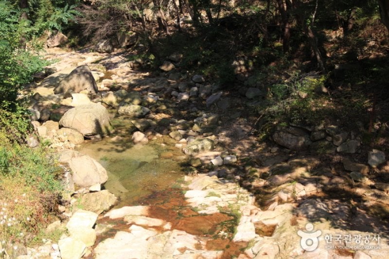津寛寺渓谷（진관사계곡） (3/3)