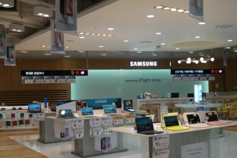 samsung d'light shop (1/3)
