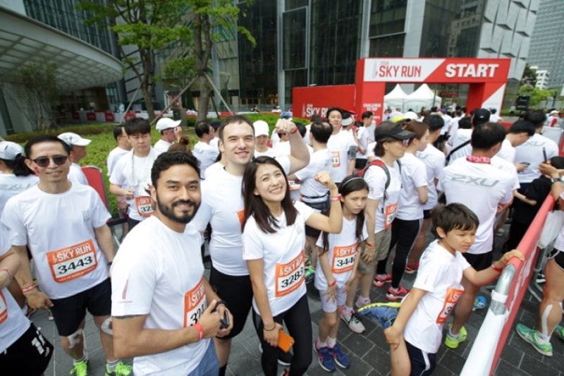 ロッテワールドタワー国際バーティカルマラソン大会2019（롯데월드타워 국제 수직마라톤대회 2019） (3/8)