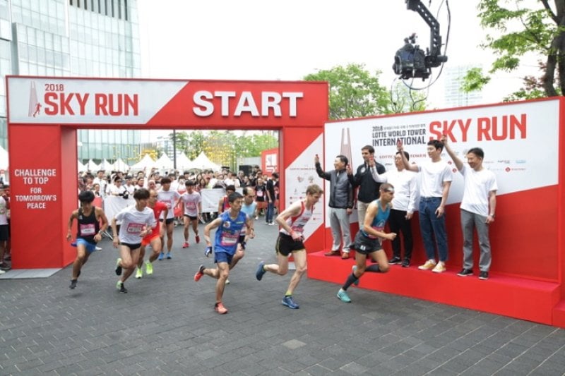 ロッテワールドタワー国際バーティカルマラソン大会2019（롯데월드타워 국제 수직마라톤대회 2019） (5/8)