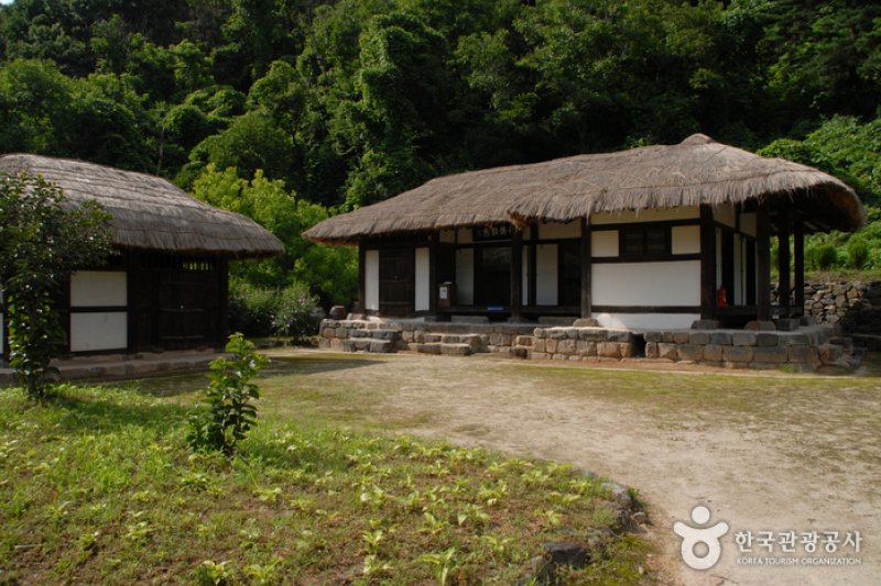 丹斎・申采浩先生生家址（단재 신채호선생생가지） (6/8)