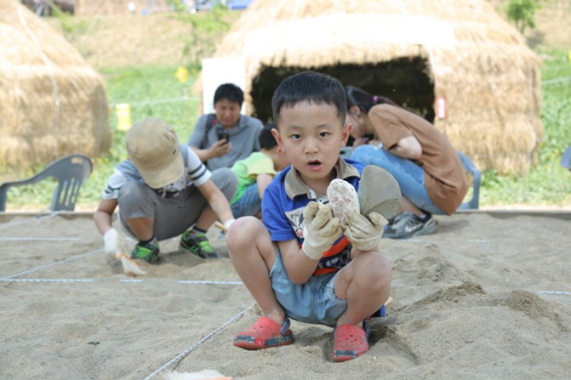 公州 石壮里世界旧石器祭り（공주 석장리 세계구석기축제） (14/14)
