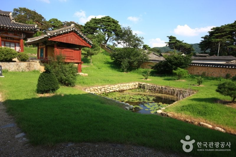 灆渓書院［ユネスコ世界文化遺産］（남계서원 [유네스코 세계문화유산]） (3/8)