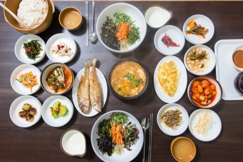 淑英食堂（[백년가게]숙영식당） (1/3)