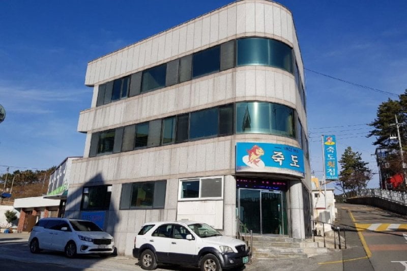 チュクトフェッチプ（[백년가게]죽도집（죽도횟집）） (1/7)