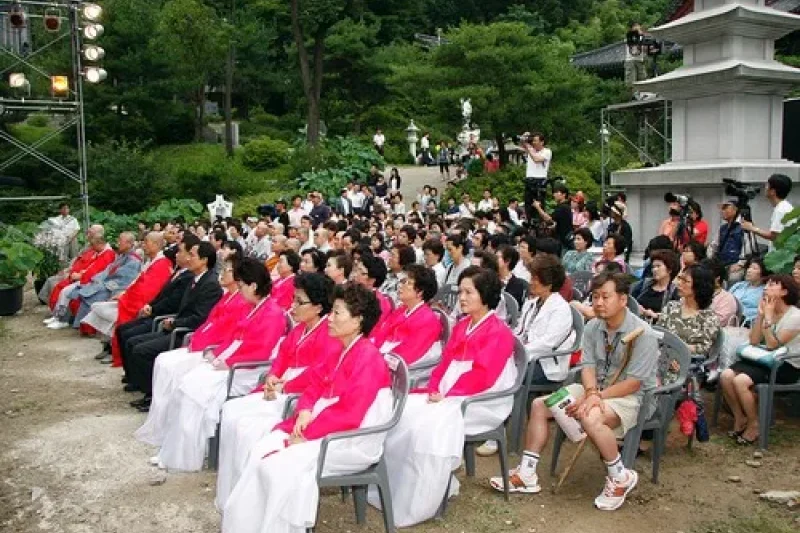 ソウル蓮の文化祭り (2/3)