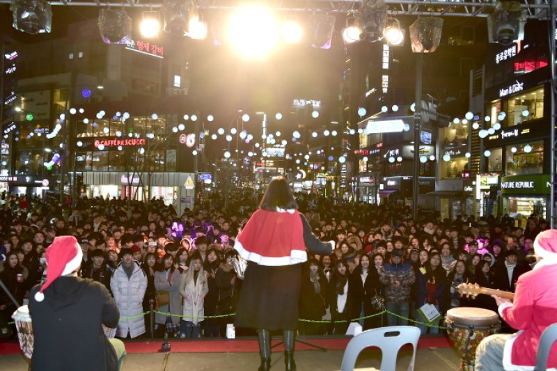 新村クリスマスストリートフェスティバル (16/17)