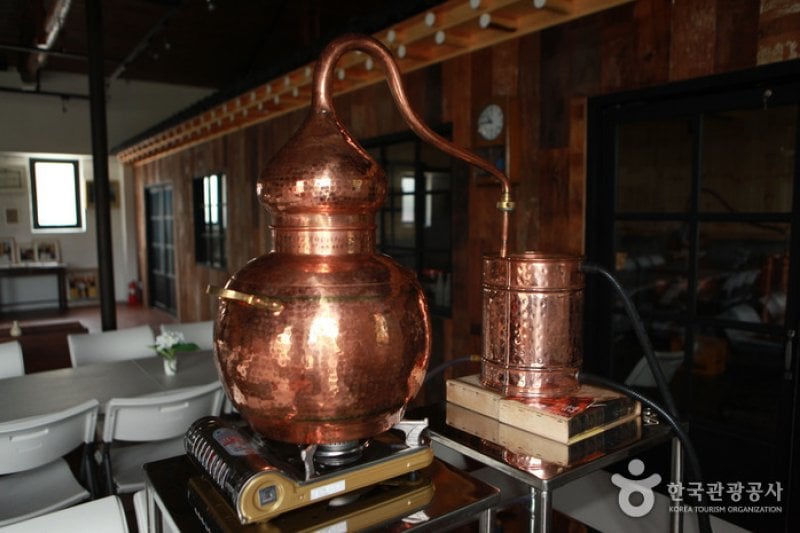新平醸造場 白蓮醸造文化院（신평양조장 백련 양조문화원） (1/10)