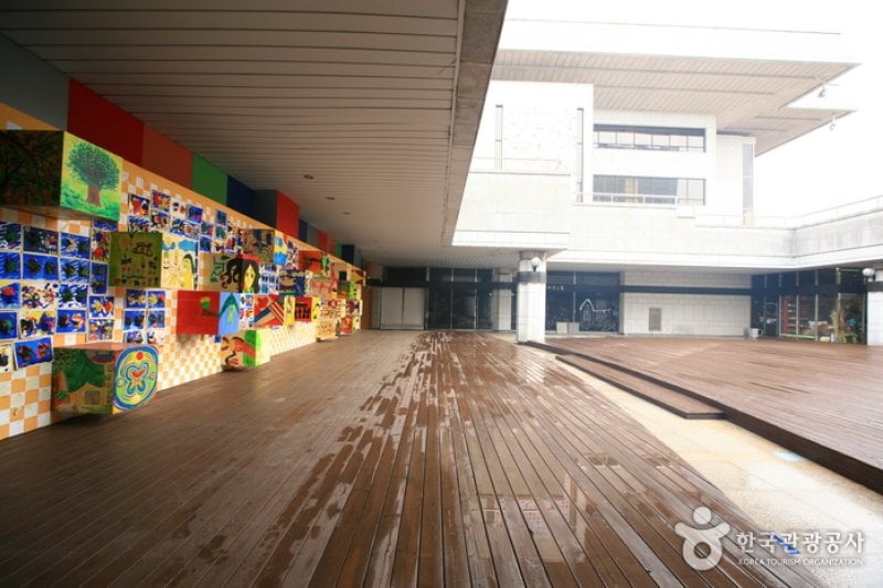 京畿アートセンター（경기아트센터） (3/6)
