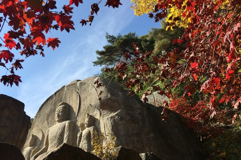 慶州 南山 神仙庵磨崖菩薩半跏像（경주 남산 신선암 마애보살반가상） (7/7)