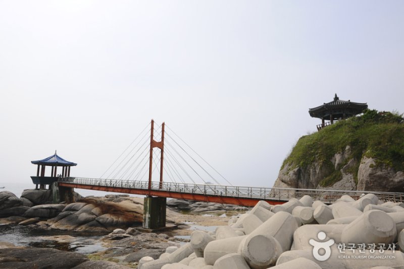 霊琴亭（영금정） (3/9)