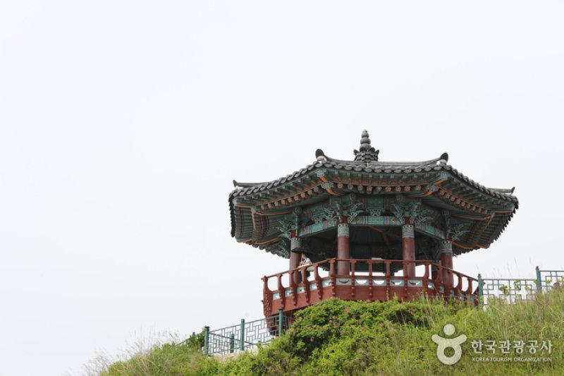 霊琴亭（영금정） (4/9)