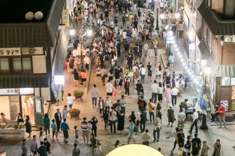 仁川開港場文化財夜行（인천개항장 문화재야행） (2/6)