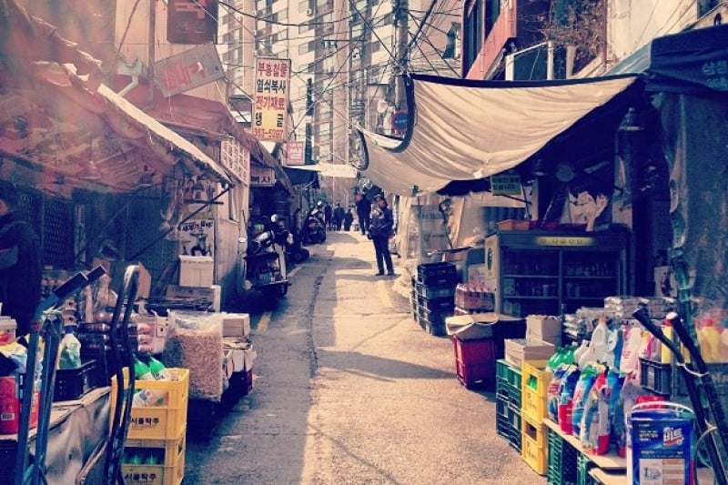 霊泉市場（영천시장） (2/8)