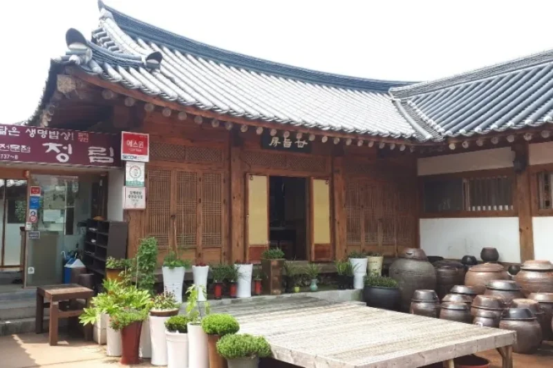 金海韓屋体験館[韓国観光品質認証](김해한옥체험관[한국관광 품질인증/Korea Quality]) (4/8)