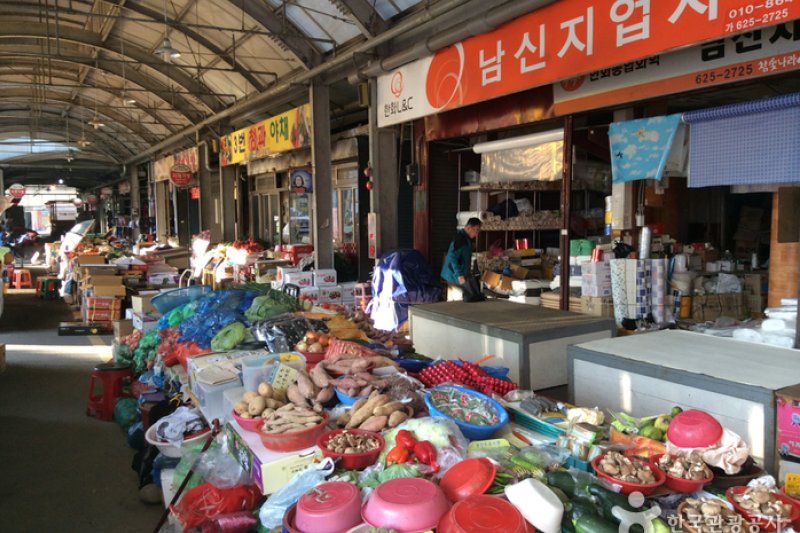 南原場／南原公設市場（４・9日）（남원장 / 남원공설시장 (4, 9일)） (3/5)
