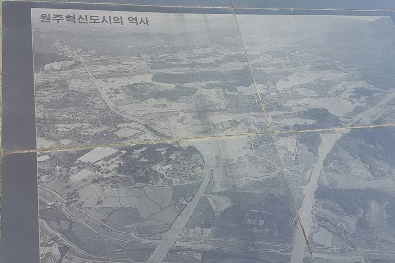 原州 盤谷駅舎（원주 반곡역사） (2/2)