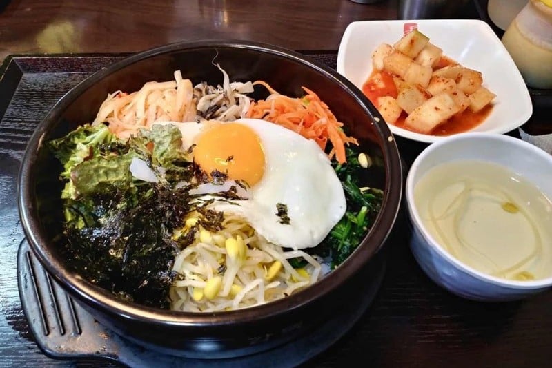 開籠路地冷麺  (1/3)