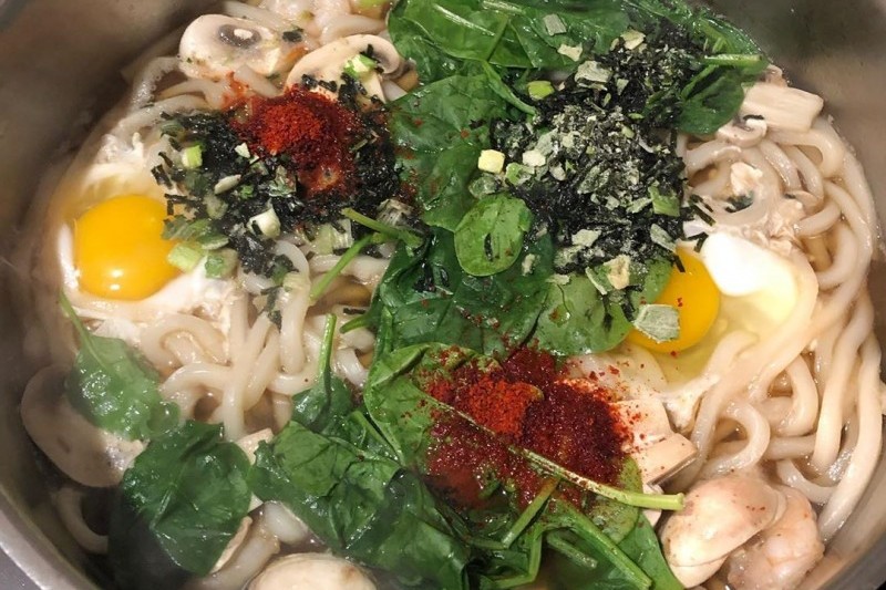 金泉（釜山方向） サービスエリア  韓（洋）食堂、 ハイミョン  (3/5)