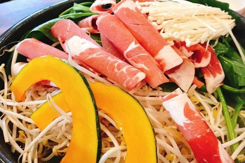 ソンギョン餃子料理専門店  (2/8)