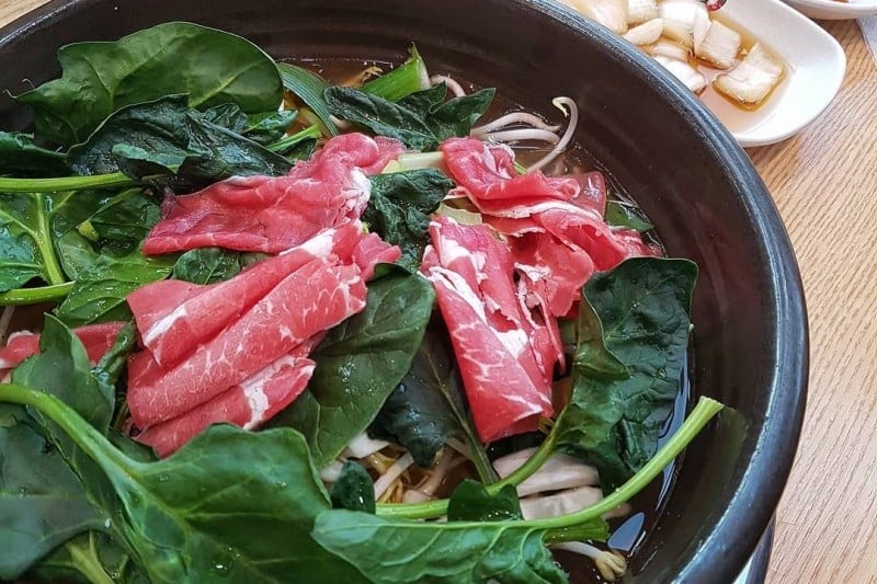ソンギョン餃子料理専門店  (6/8)