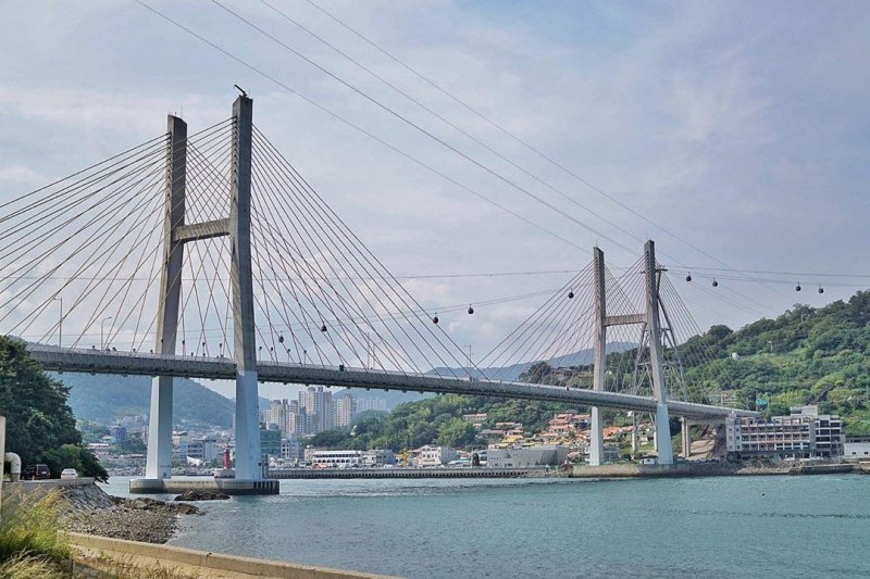 亀甲船大橋（거북선대교） (2/4)