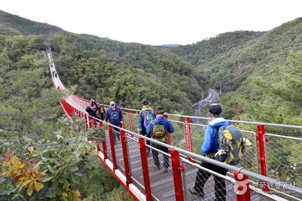 紺岳山つり橋（감악산 출렁다리）