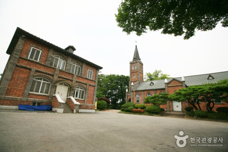 公州 中洞聖堂（공주 중동성당） (4/5)