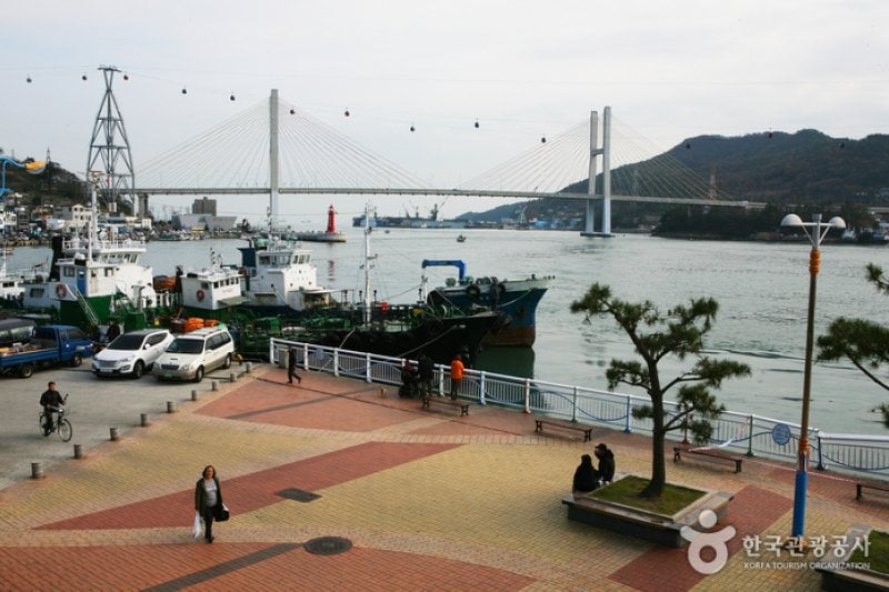 麗水旧港海洋公園（여수구항 해양공원） (4/4)