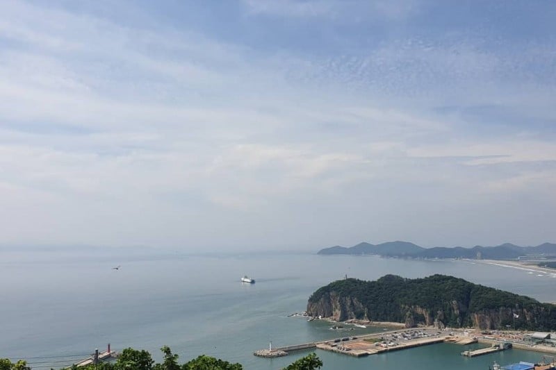 白翎島クッソム展望台（백령도 끝섬전망대） (1/7)