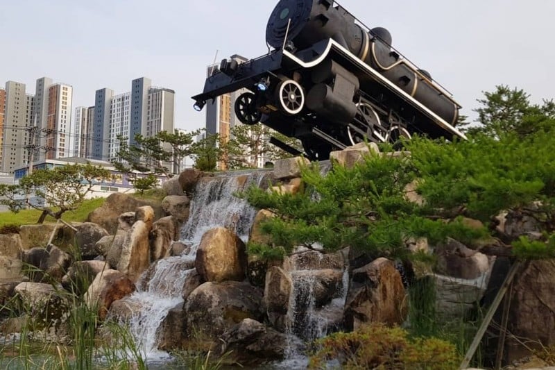 線路の森＆火の庭園（철길숲 &amp; 불의정원） (4/6)