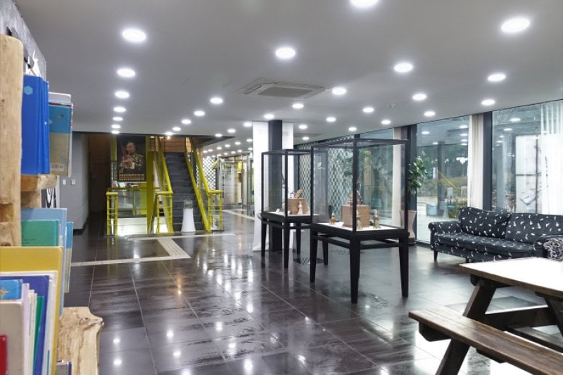南怡島 歌博物館（남이섬 노래박물관） (6/8)