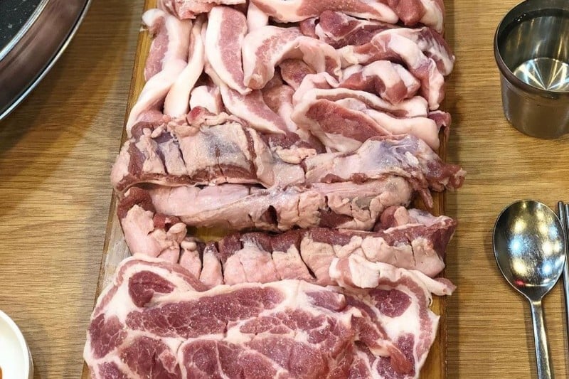 東大門正統烤肉店 (2/5)