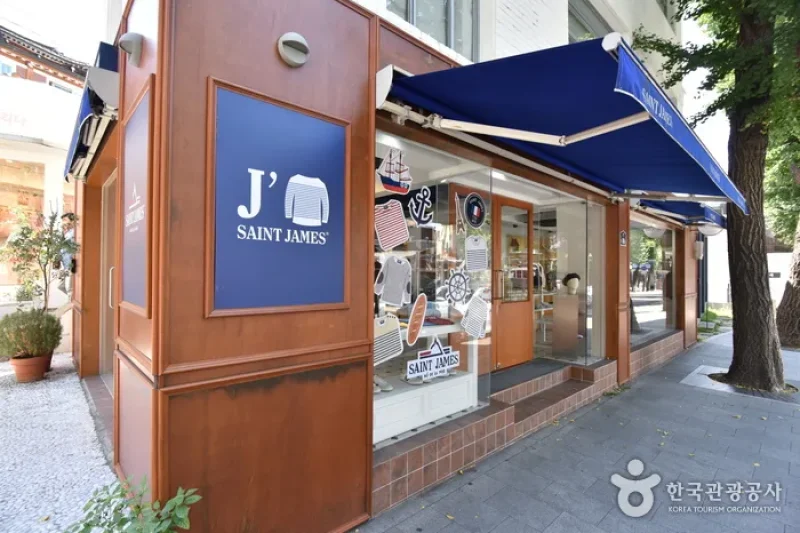 セントジェームス三清店[韓国観光品質認証]（세인트제임스 삼청점(SAINT JAMES BOUTIQUE SAMCHEONG)[한국관광품질인증/Korea Quality] (18/24)