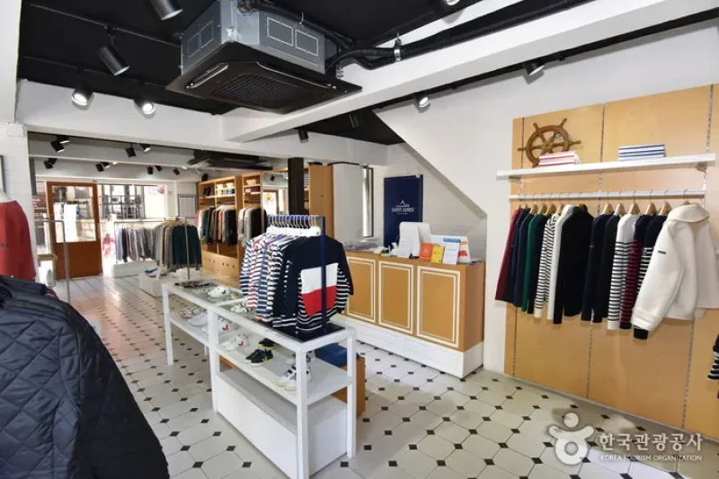 セントジェームス三清店[韓国観光品質認証]（세인트제임스 삼청점(SAINT JAMES BOUTIQUE SAMCHEONG)[한국관광품질인증/Korea Quality] (22/24)